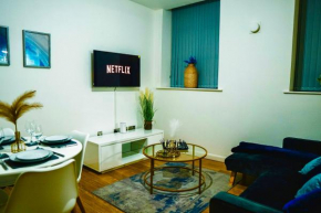 M1 Manchester City Apartment - Blue Lagoon